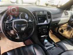 کرایسلەر 300